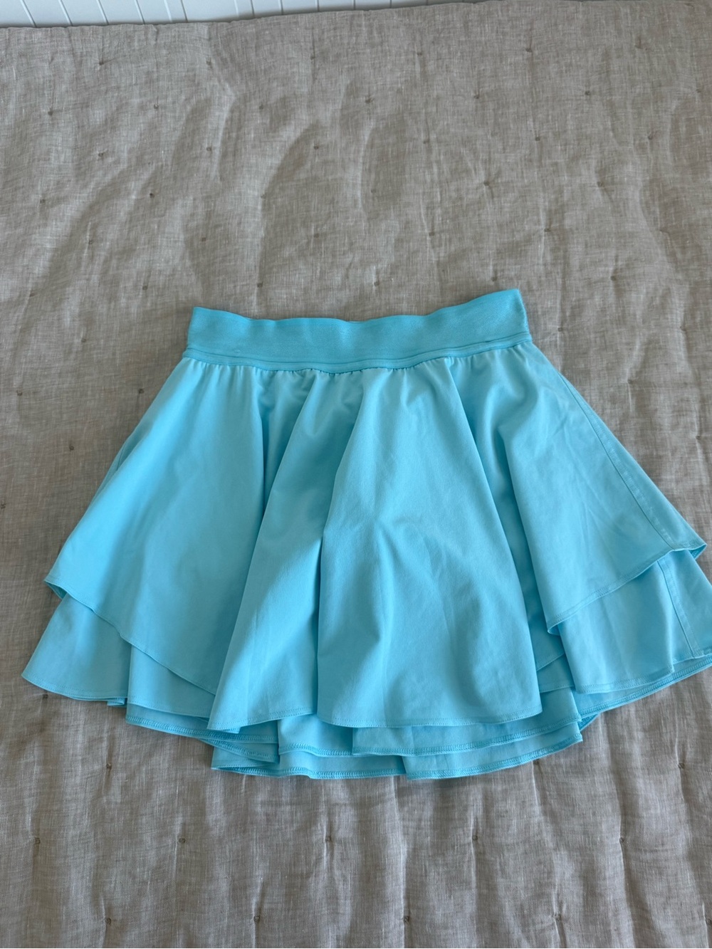 Lululemon Court Rival HR Tennis Skort Skirt Athleisure Cyan Aqua Blue Size 4 - Picture 2 of 9
